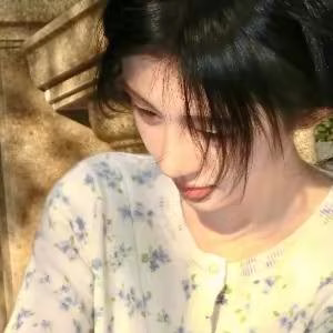 呆桃罐头