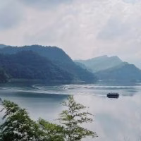 钟山隐士